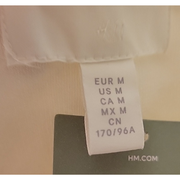 New H&M Beige‎ Square Neck Crop Tank Top Soft Girl Basic Closet Staple Size M - Picture 3 of 8